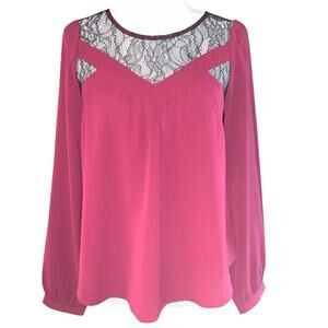 ASTR The Label- Lace Yoke Long Sleeve Blouse Sz Medium